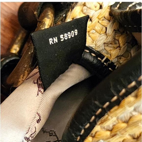 🔖Final Sale- Kate Landry Straw Weave with Chocolate Brown Trim Bag - Picture 9 of 13